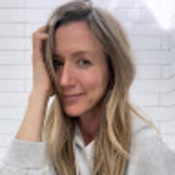 Meet your Posher, Jenna - Picture 1 of 1